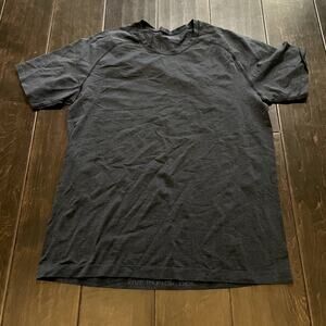 Lululemon Metal Vent Tech Short Sleeve Navy Blue Mens Size L